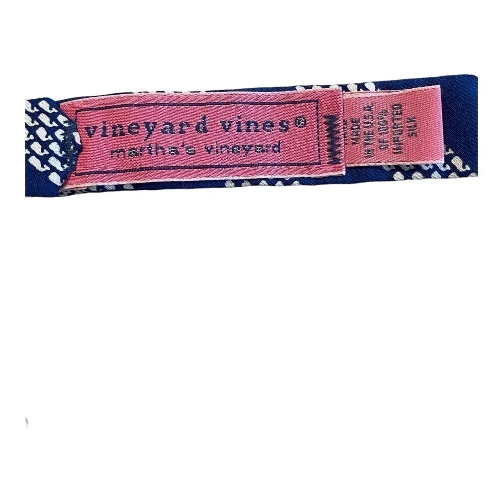 Vineyard Vines Bow Tie 100% Silk Blue And White With Whales adjustable